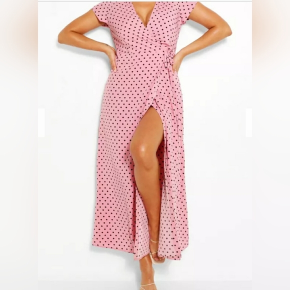 NWOT Boohoo Plus Pink Polka Dot Wrap Maxi Dress Size US 14 - Picture 1 of 5